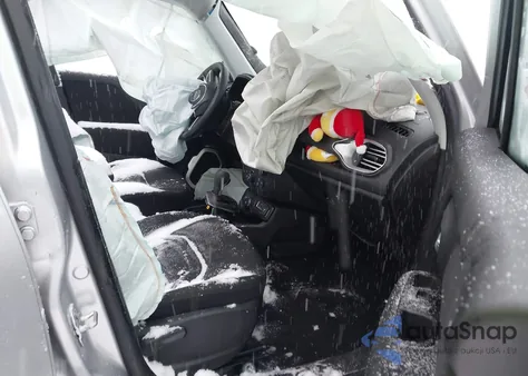 2020 Jeep Renegade Latitude 4X4 из США, поврежденный, VIN ZACNJBBB2LPL54594